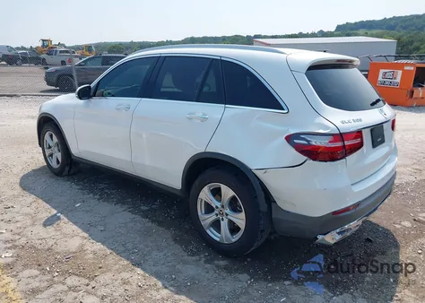 2018 Mercedes-Benz Glc 300 from USA, damaged, VIN WDC0G4JB0JV108975